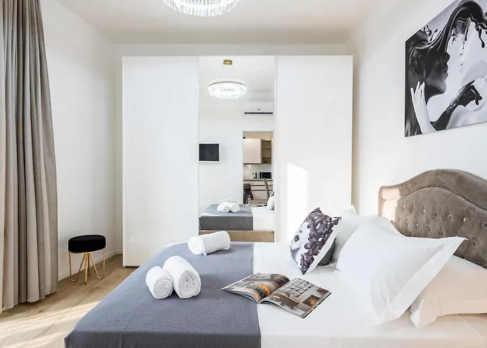 Alessio Bros Central Luxury